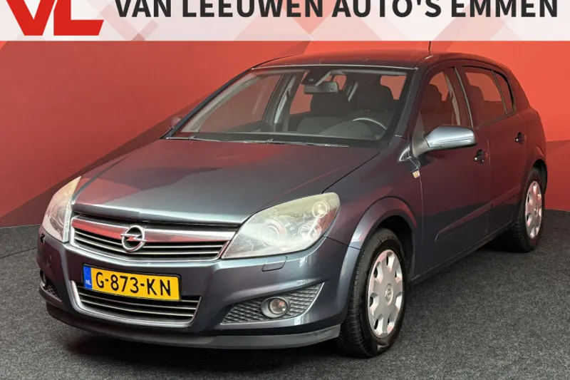 Opel Astra (2008)