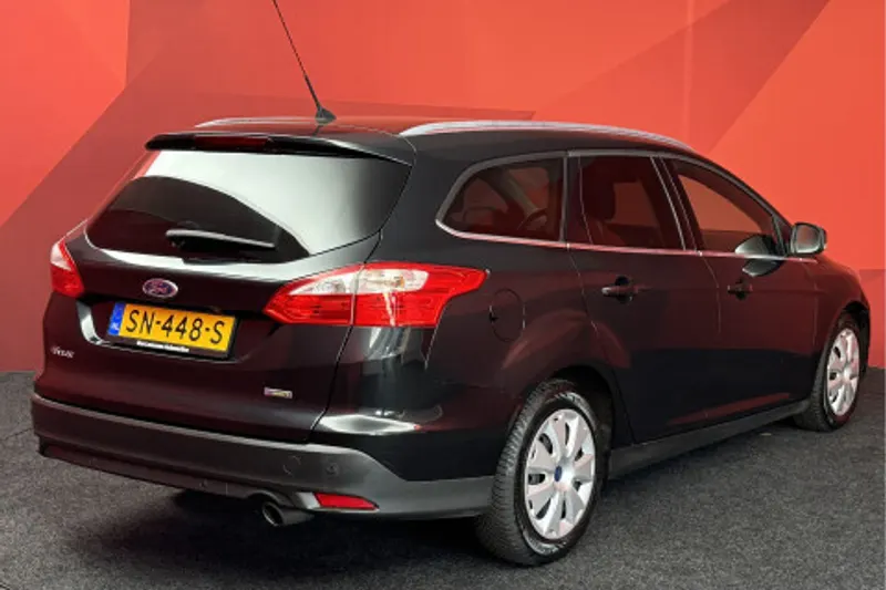 Ford Focus (2013)