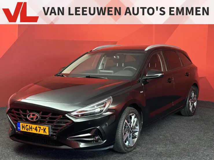 Hyundai i30 (2023) — foto 1