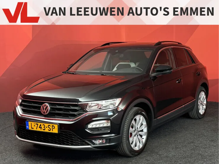 Volkswagen T-Roc (2021) — foto 1