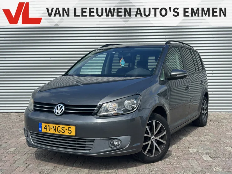 Volkswagen Touran (2010) — foto 1