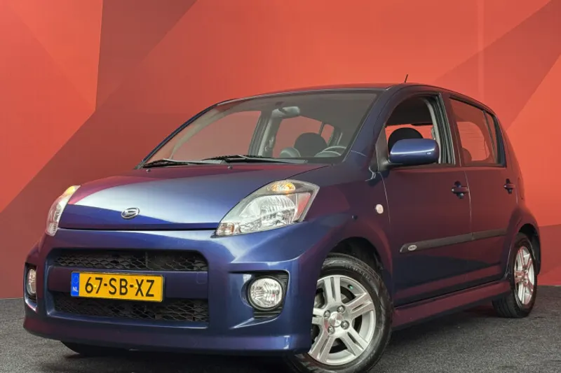 Daihatsu Sirion (2005)