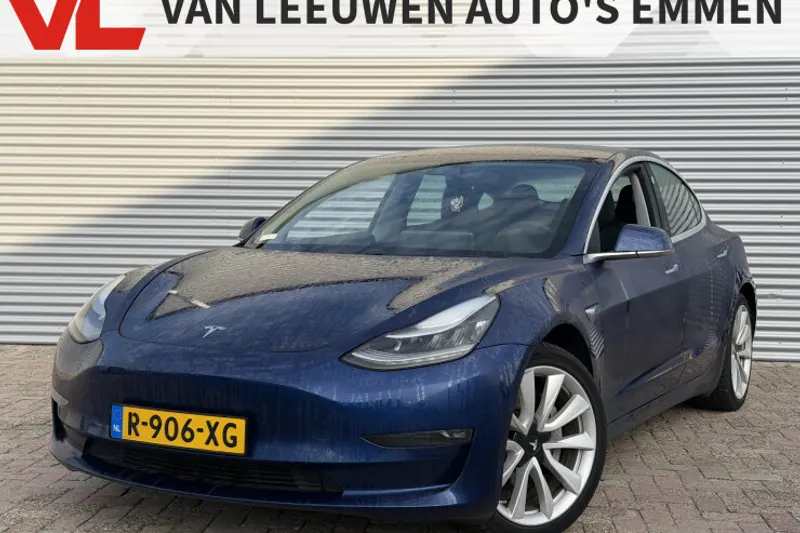 Tesla Model 3 (2019)
