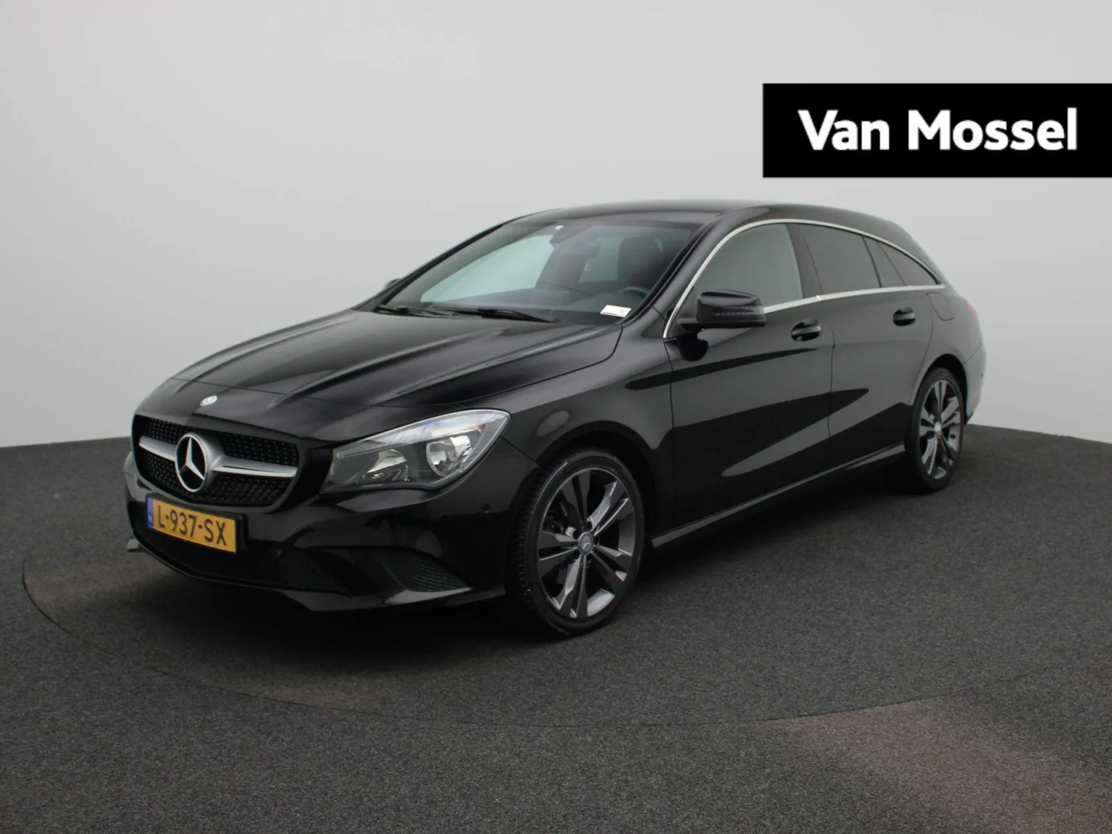 Mercedes-Benz CLA-Klasse (2015) — foto 1