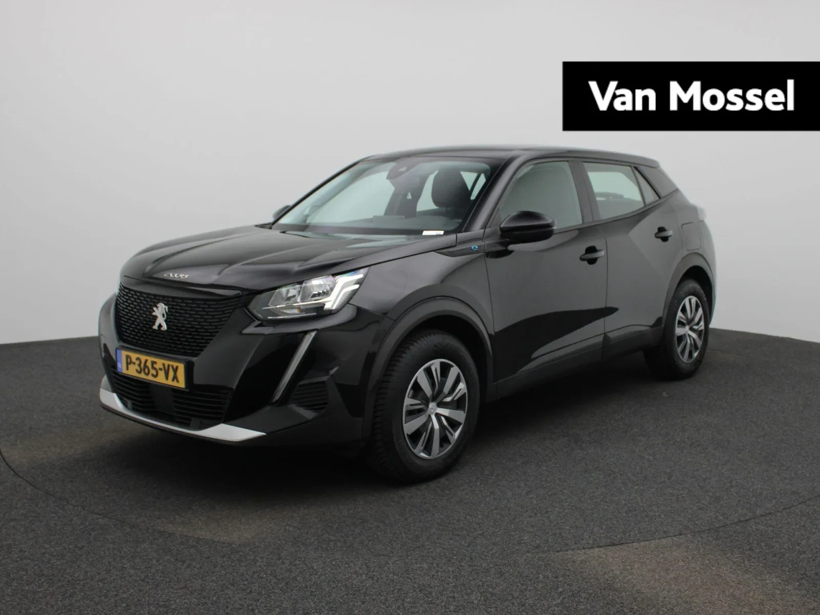 Peugeot e-2008 (2022) — foto 1