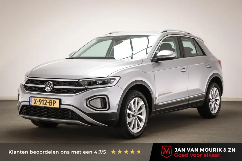 Volkswagen T-Roc (2023)
