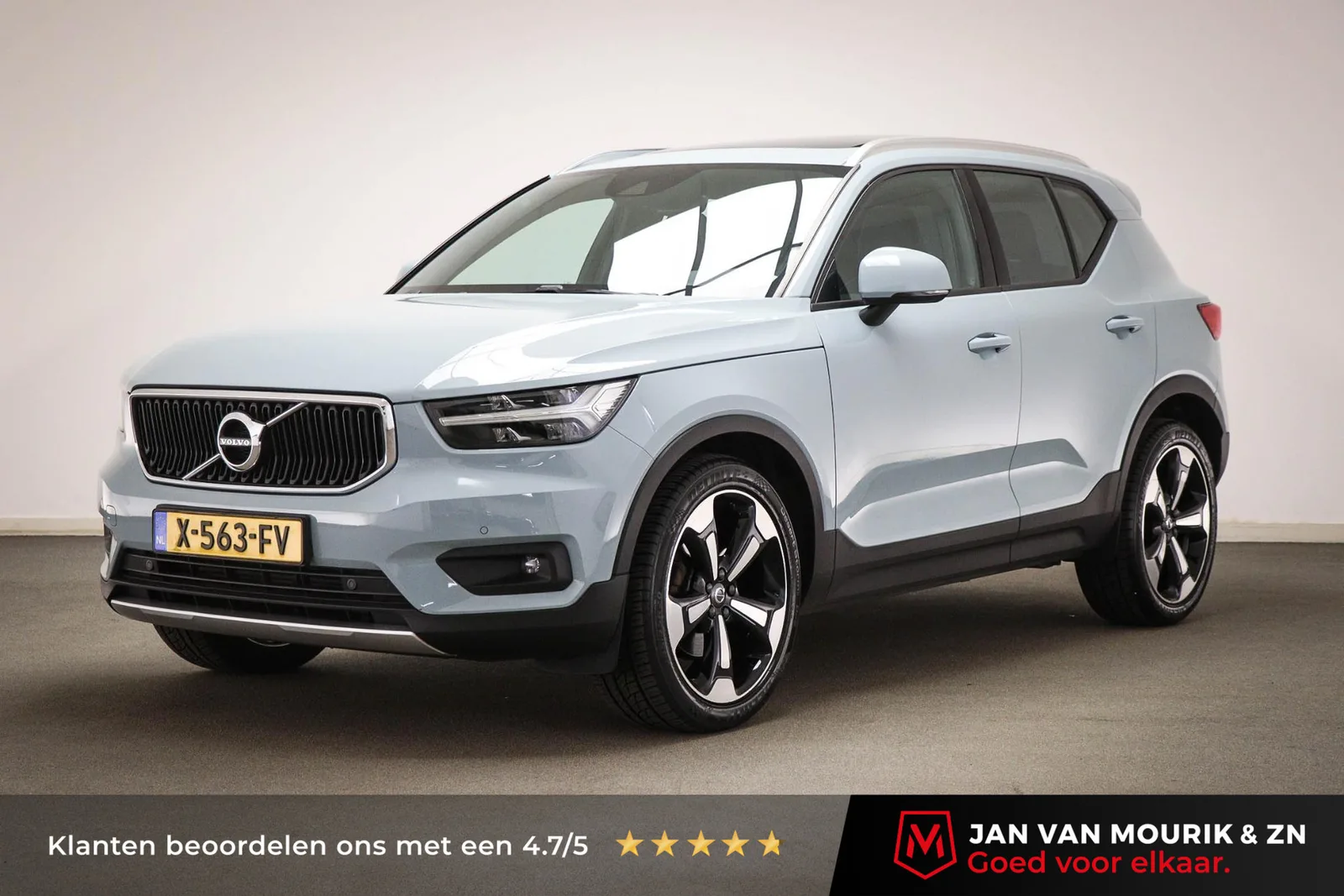 Volvo XC40 (2018) — foto 1