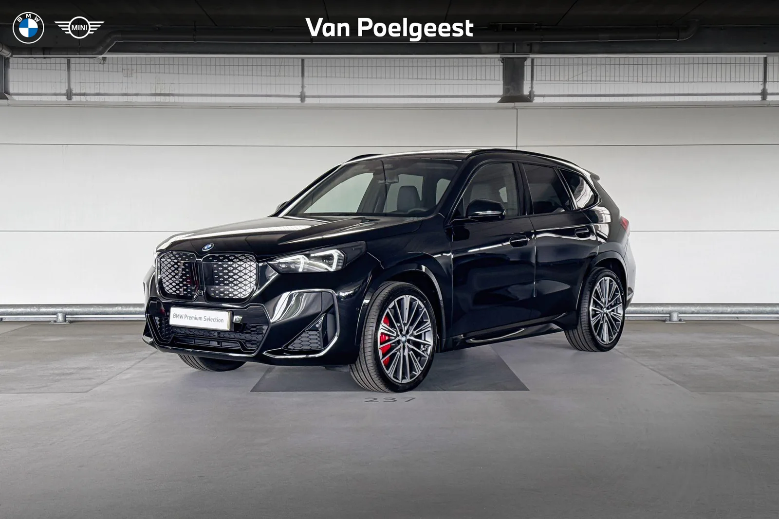 BMW iX1 (2026) — foto 1