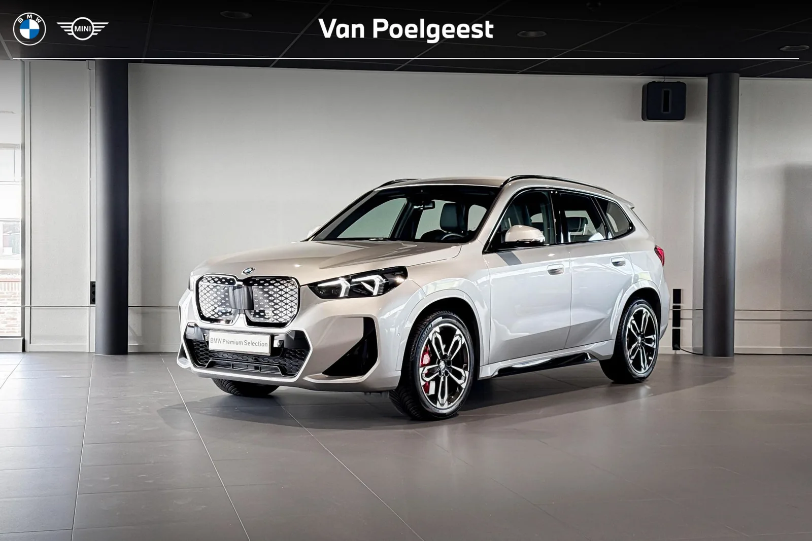 BMW iX1 (2025) — foto 1