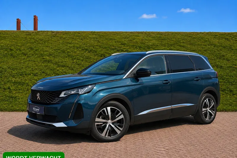 Peugeot 5008 (2024)