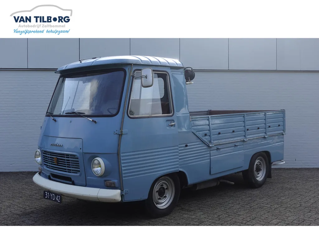 Peugeot J7 (1974) — foto 1