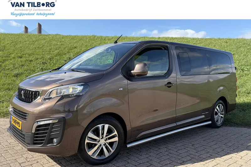 Peugeot Traveller (2017)