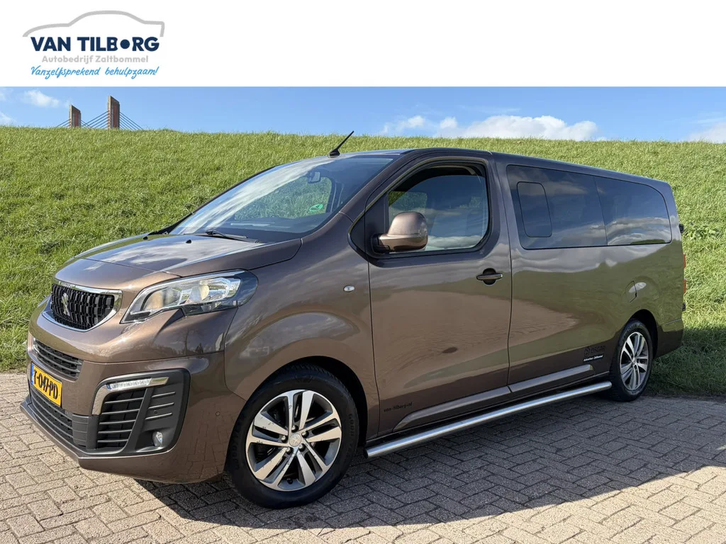 Peugeot Traveller (2017) — foto 1