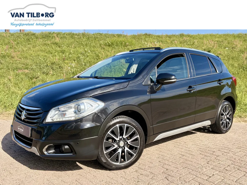Suzuki S-Cross (2015) — foto 1