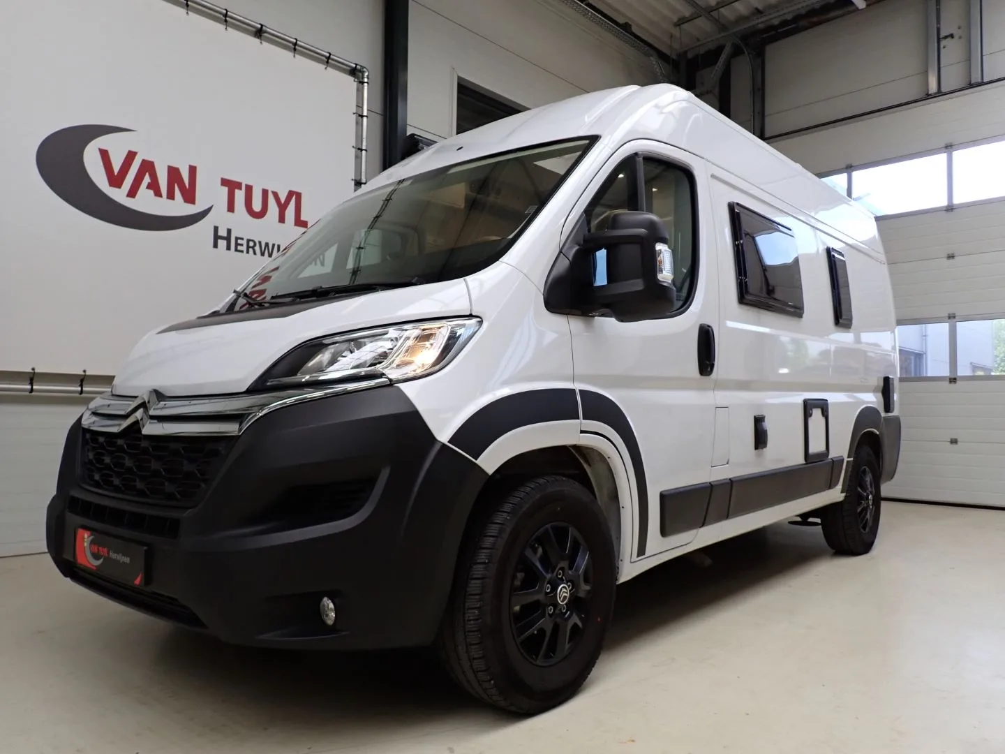 Chausson Twist (2023) — foto 1