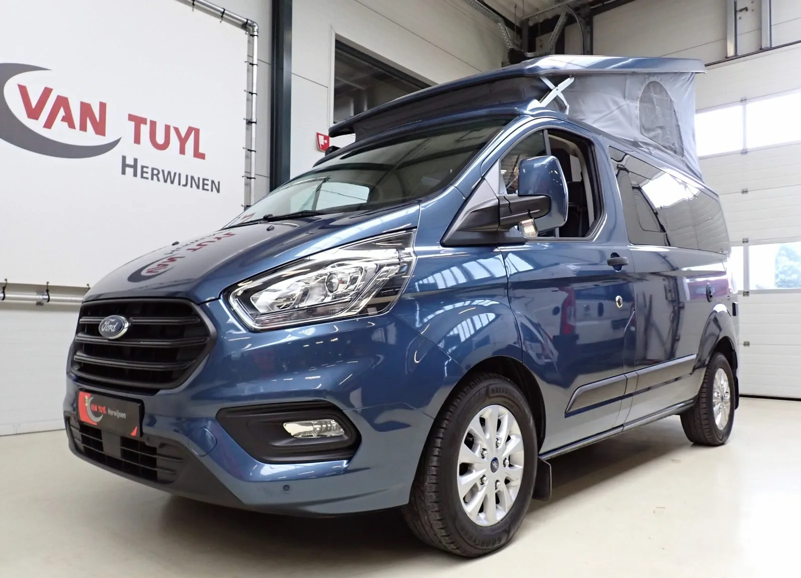 Ford Westfalia (2023) — foto 1