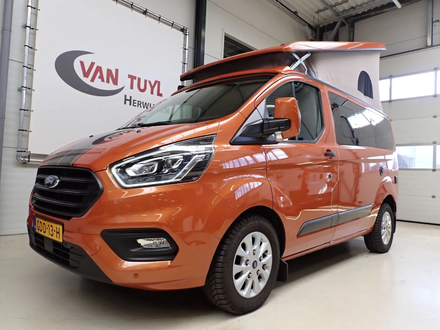 Ford Westfalia (2020) — foto 1