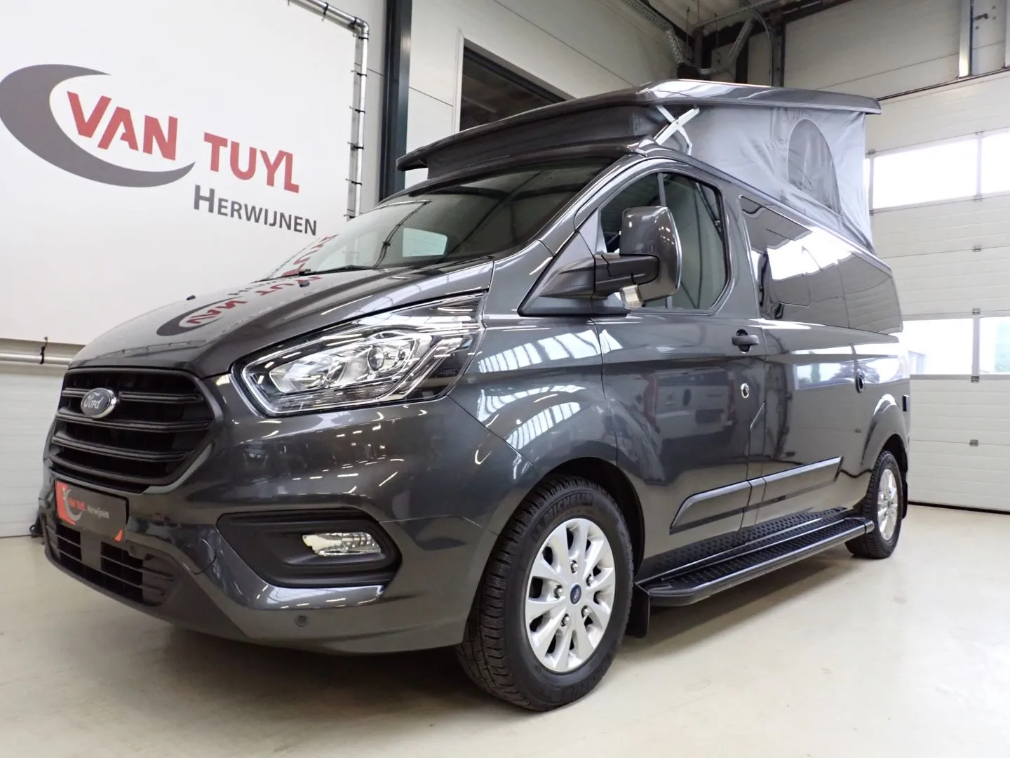 Ford Westfalia (2023) — foto 1