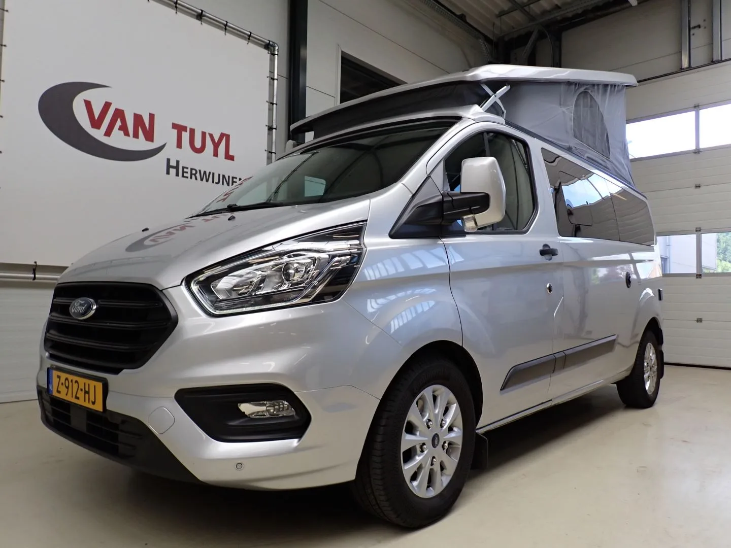 Ford Westfalia (2023) — foto 1