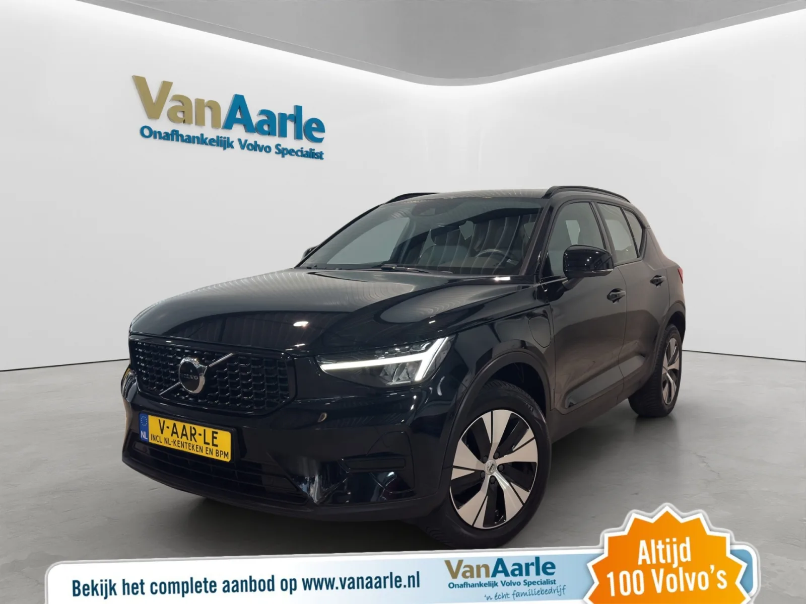 Volvo XC40 (2023) — foto 1