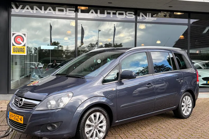 Opel Zafira (2011)