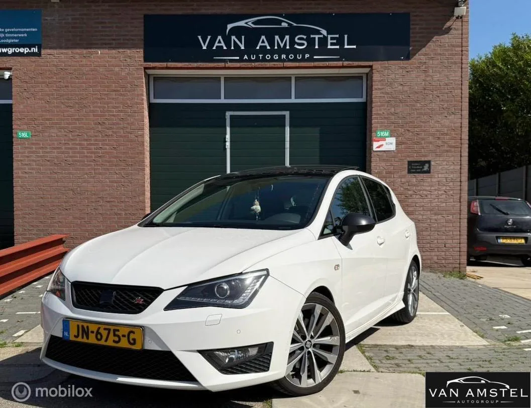 SEAT Ibiza (2016) — foto 1