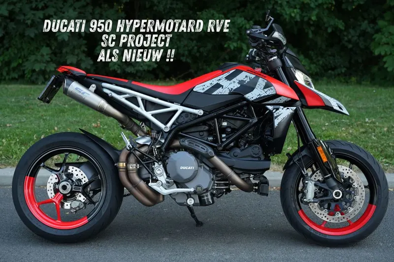 Ducati Hypermotard 950 RVE (2024)