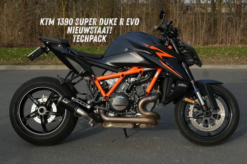 KTM Super Duke 1390 (2024)