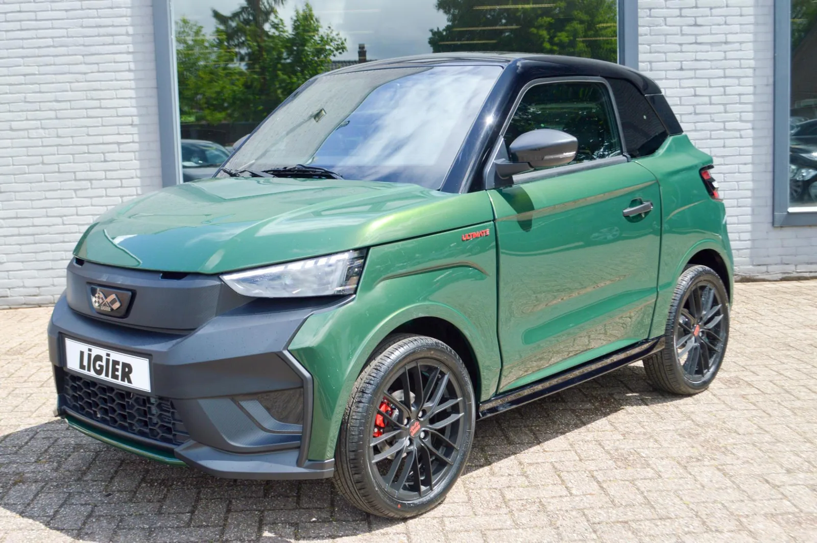 Ligier JS50 EV Ultimate (2025) — foto 1