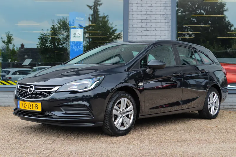Opel Astra Sports Tourer (2016)