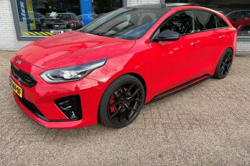 Kia ProCeed (2020)