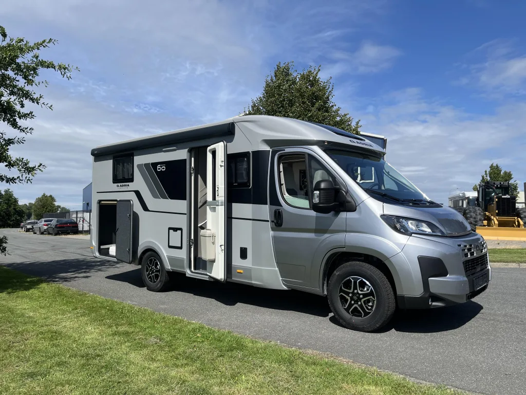 Adria Compact (2026) — foto 1