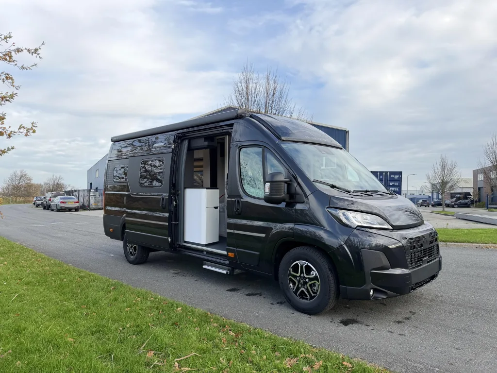 Adria Twin (2026) — foto 1