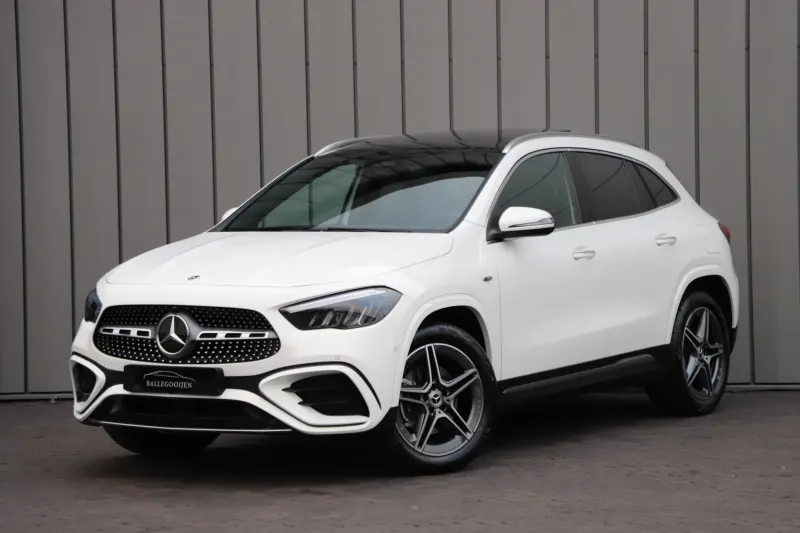 Mercedes-Benz GLA (2025)