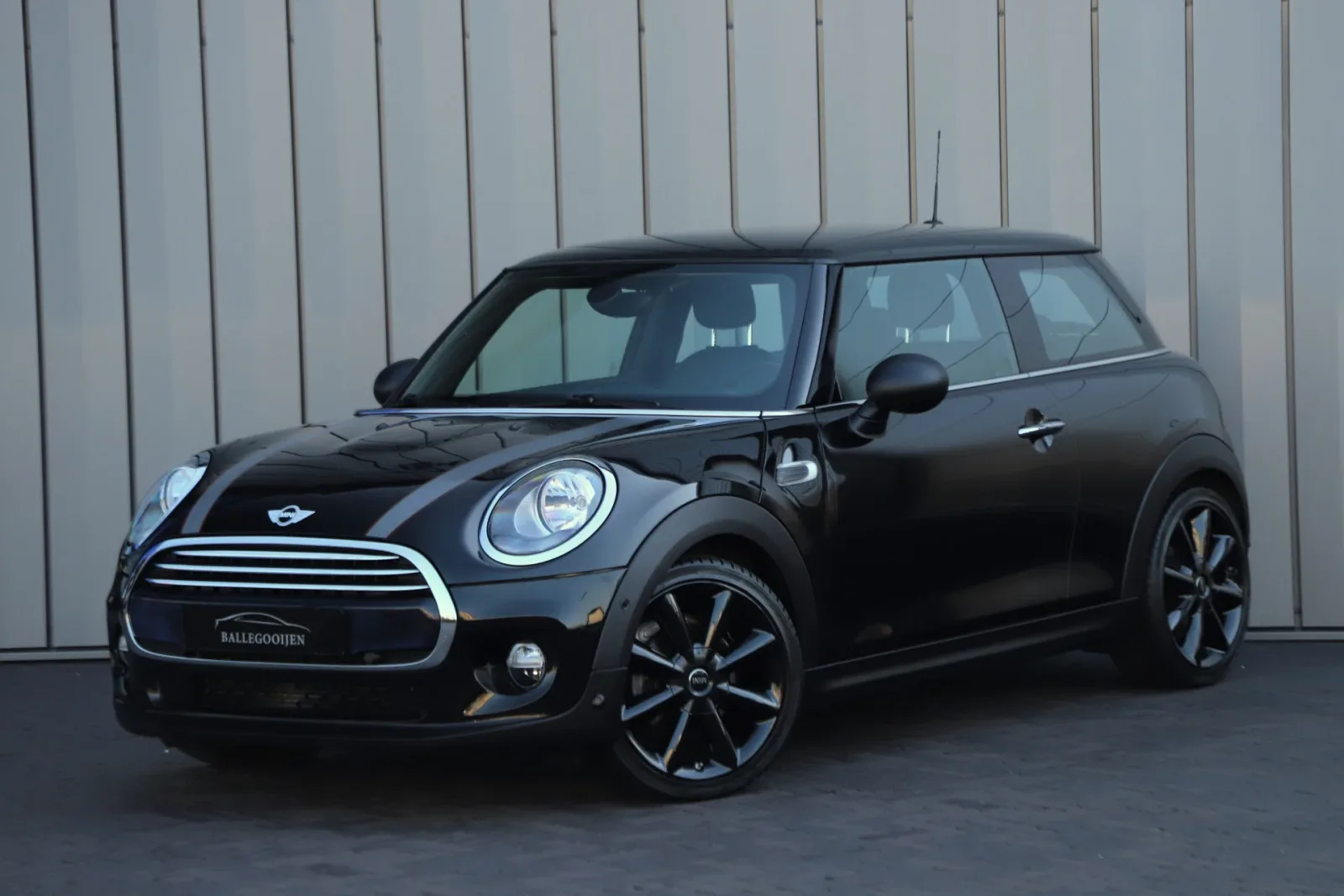 MINI Mini (2017) — foto 1