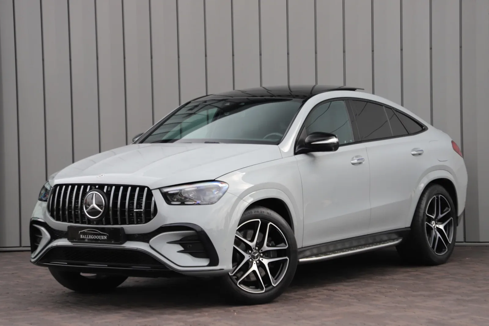 Mercedes-Benz GLE (2023) — foto 1