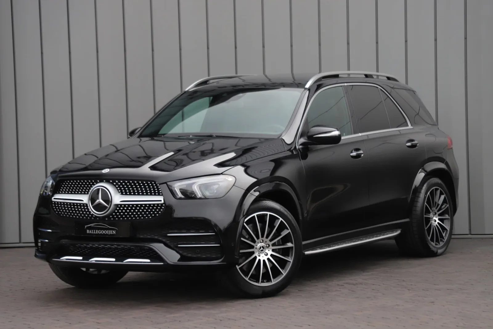 Mercedes-Benz GLE (2022) — foto 1