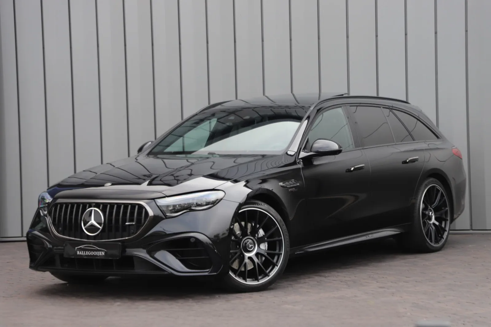 Mercedes-Benz E-Klasse (2025) — foto 1