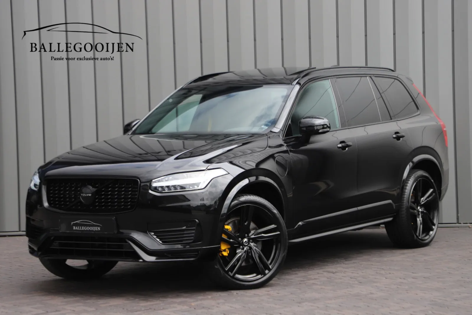 Volvo XC90 (2022) — foto 1