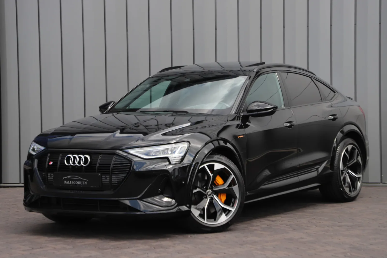 Audi e-tron (2022) — foto 1