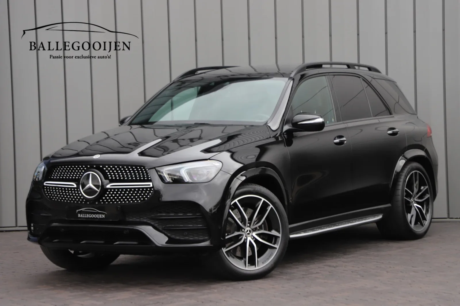 Mercedes-Benz GLE (2023) — foto 1