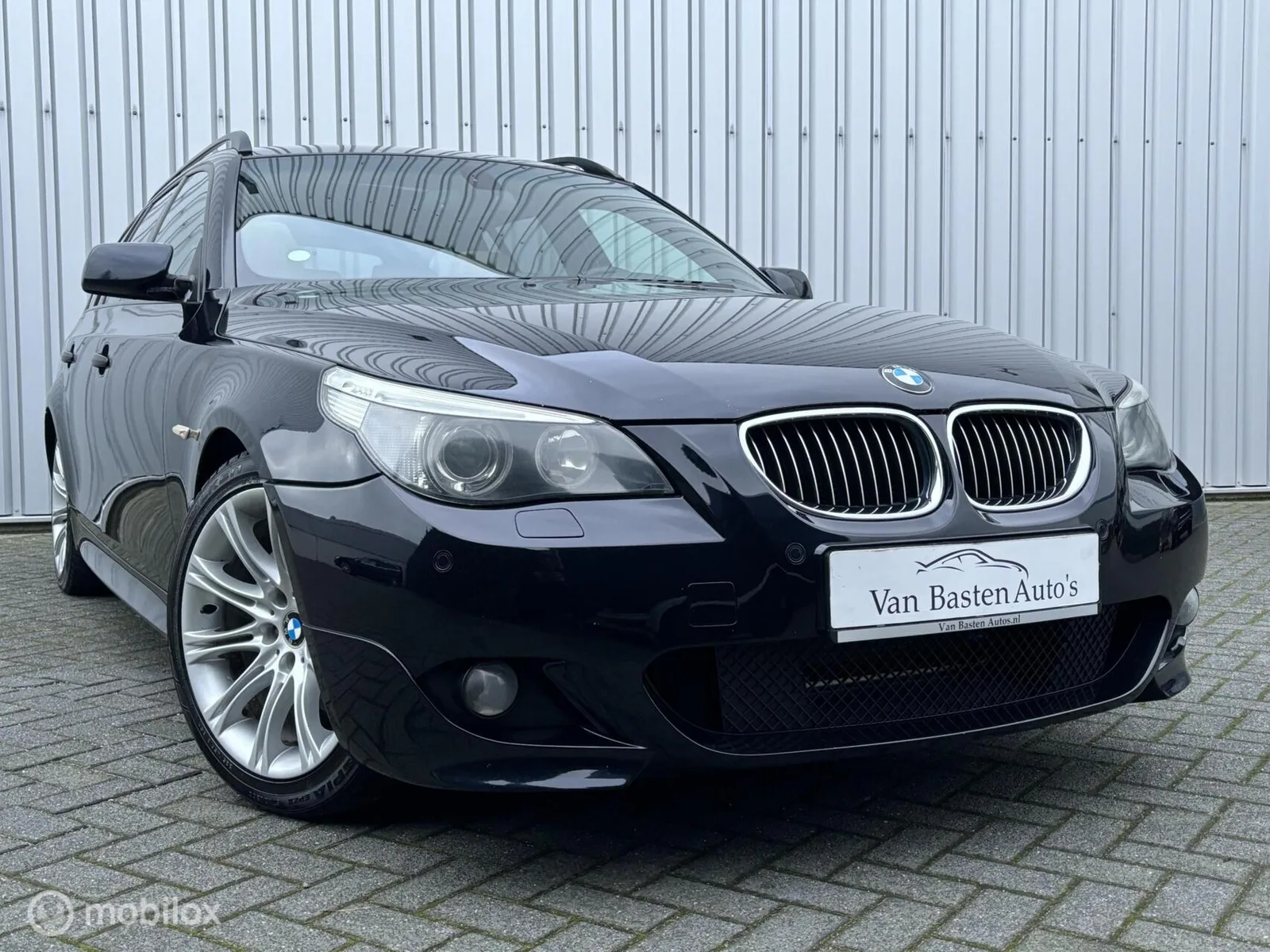 BMW 5-Serie (2005) — foto 1