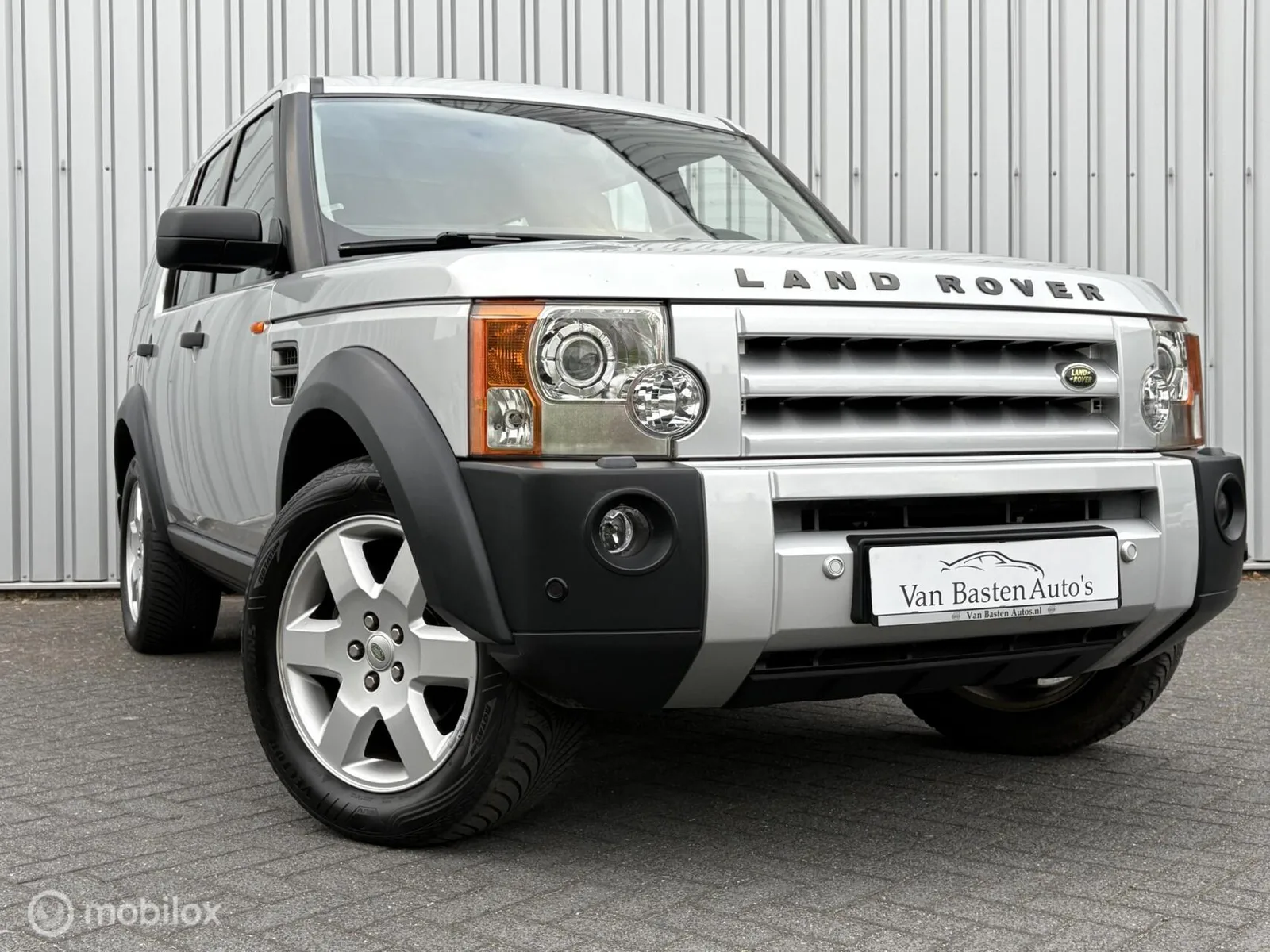 Land Rover Discovery (2005) — foto 1