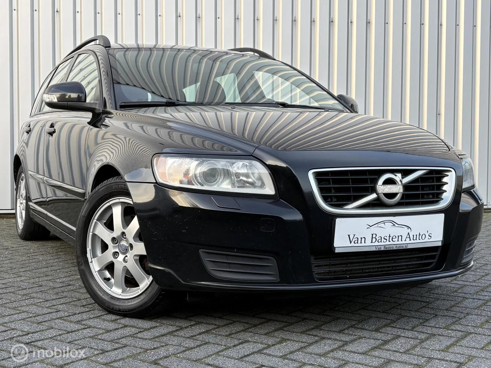 Volvo V50 (2011) — foto 1