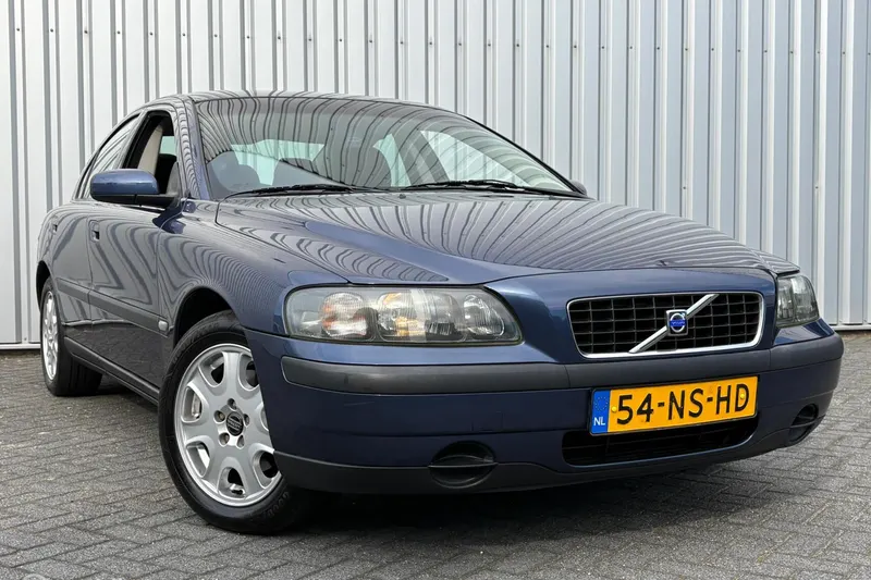 Volvo S60 (2004)