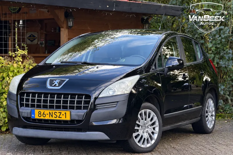 Peugeot 308 (2010)