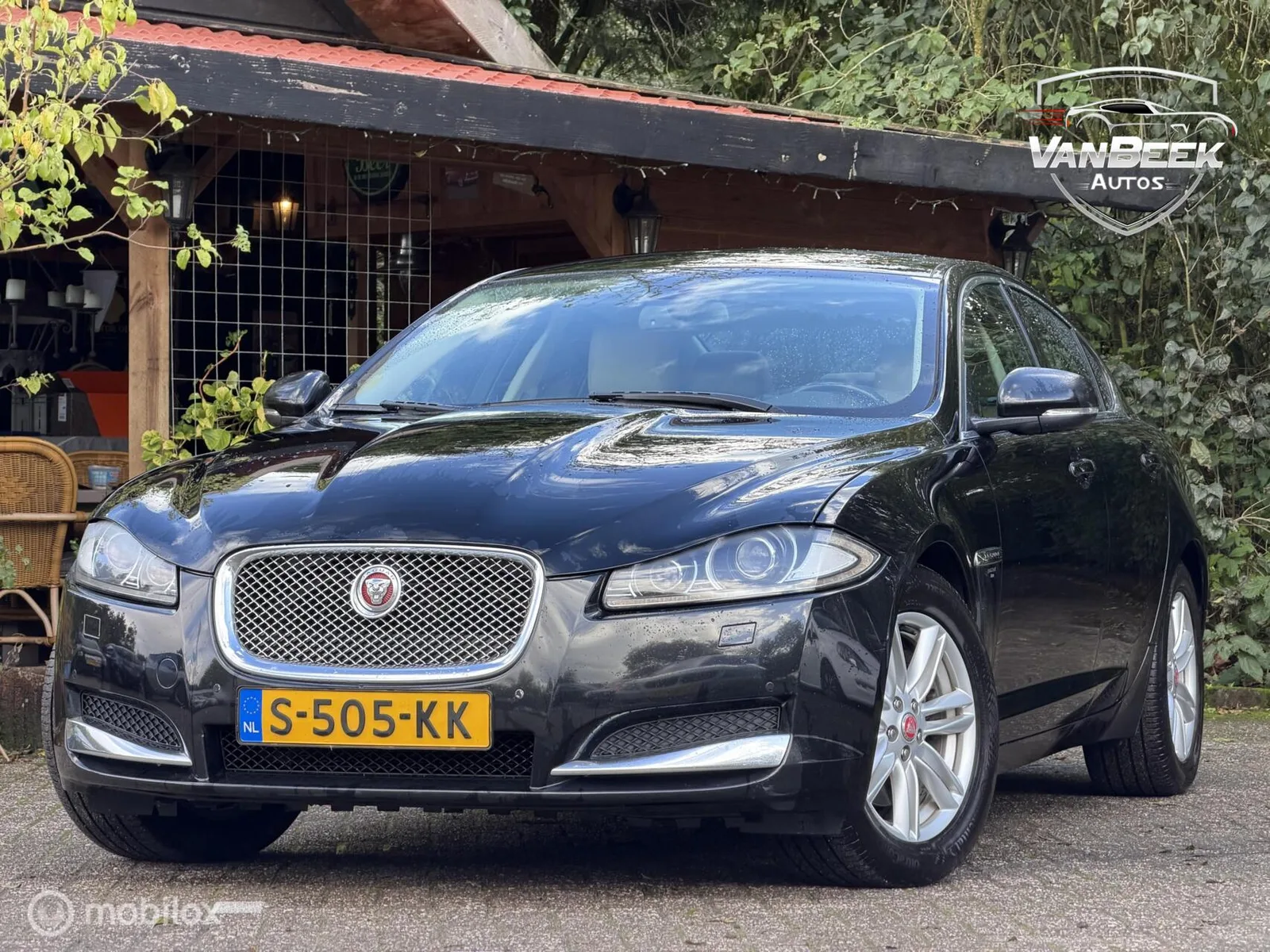Jaguar XF (2014) — foto 1