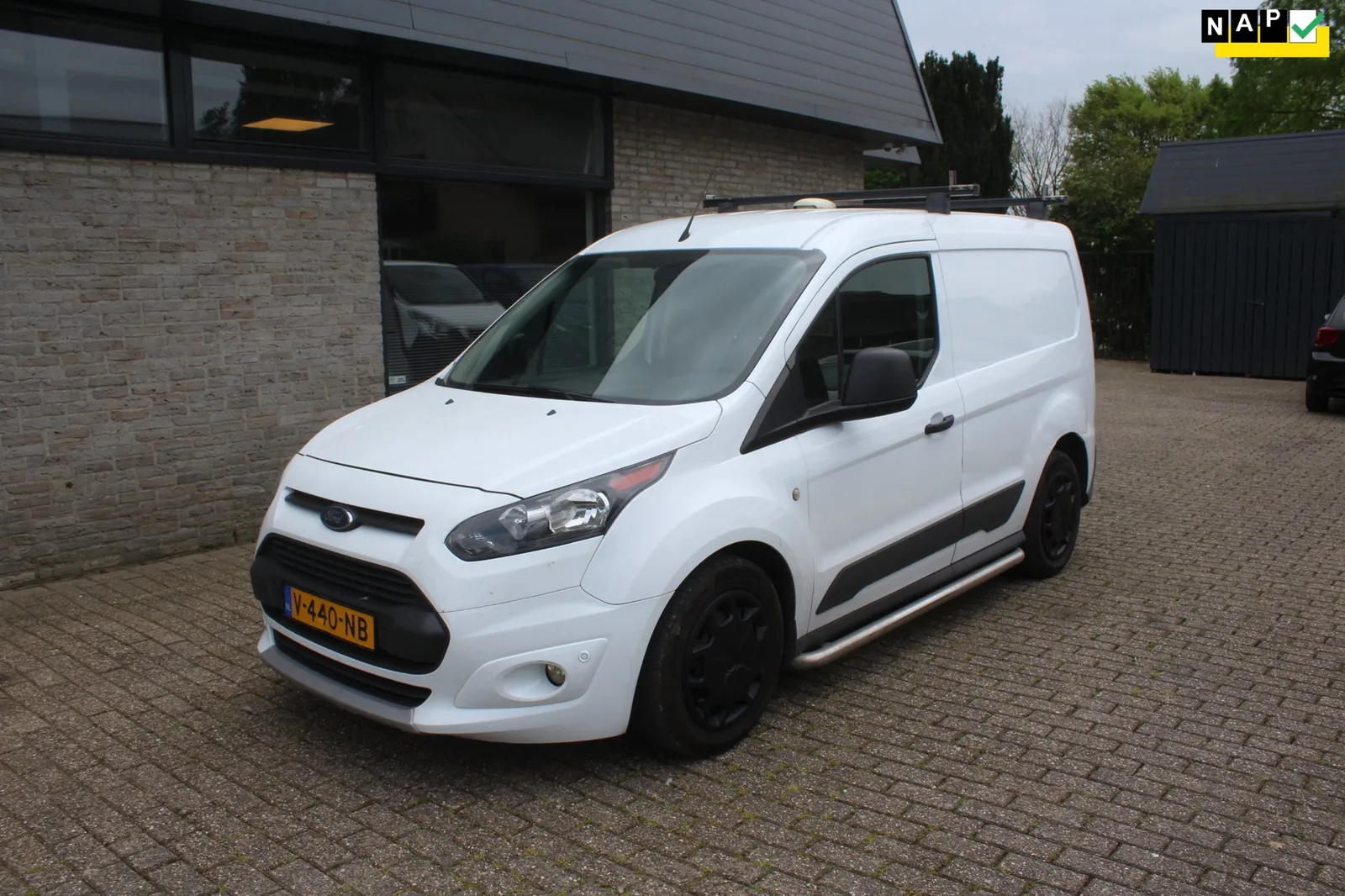 Ford Transit Connect (2018) — foto 1