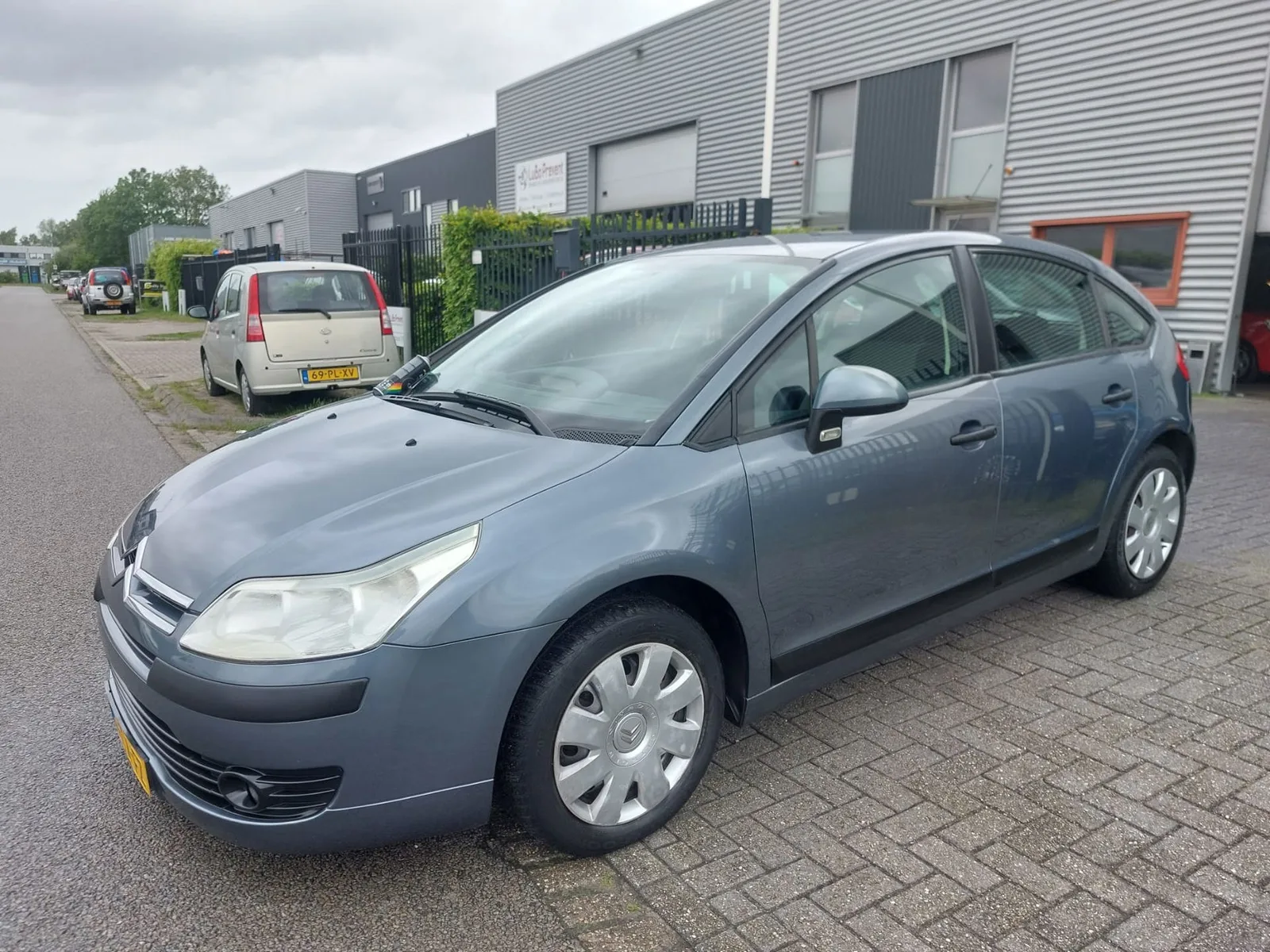 Citroën C4 (2006) — foto 1