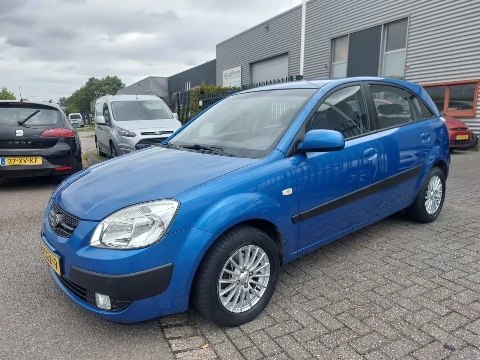 Kia Rio (2008) — foto 1